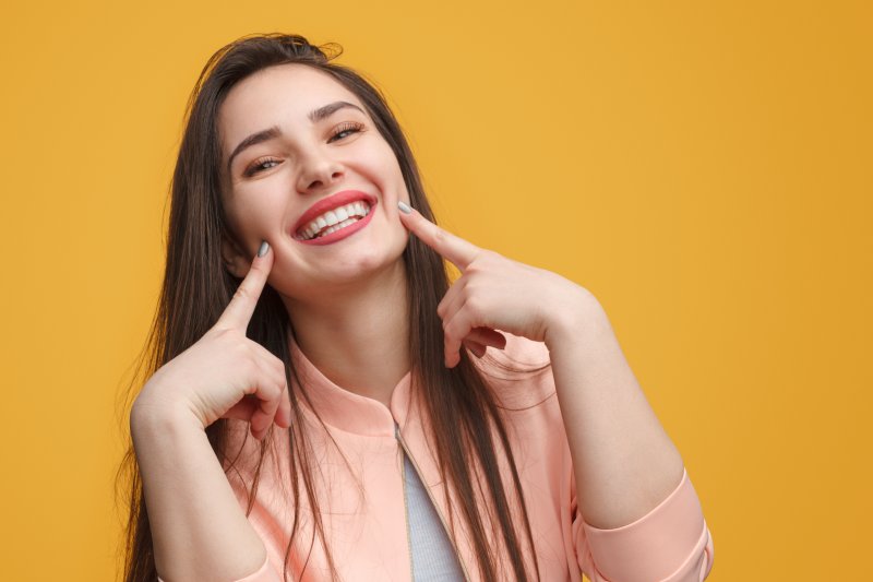 Lady shows off pretty smile